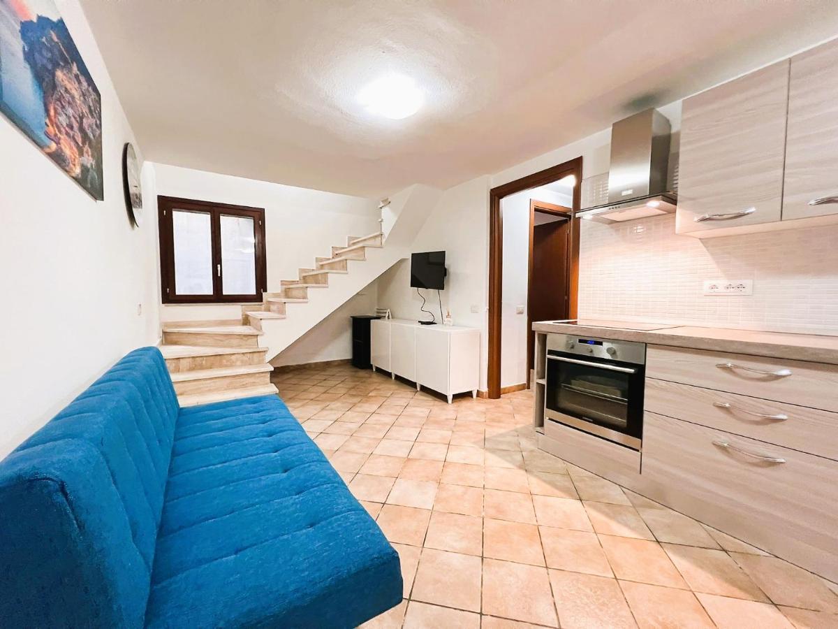 Villa Del Moro, Free Wifi, 300Mt From Sinzias' Beach Costa Rei Luaran gambar